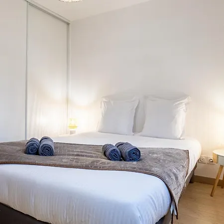 La Canopee D'Annecy - Spacieux T3 Situe A L'Entree De La Vieille Ville Avec Garage Et Grande Terasse Exterior photo