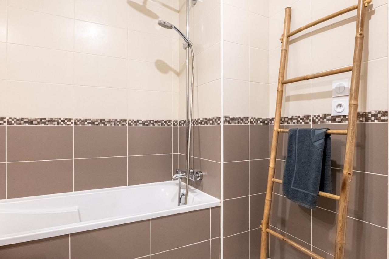 La Canopee D'annecy - Spacieux T3 Situe A L'entree De La Vieille Avec Garage Et Grande Terasse Apartment *