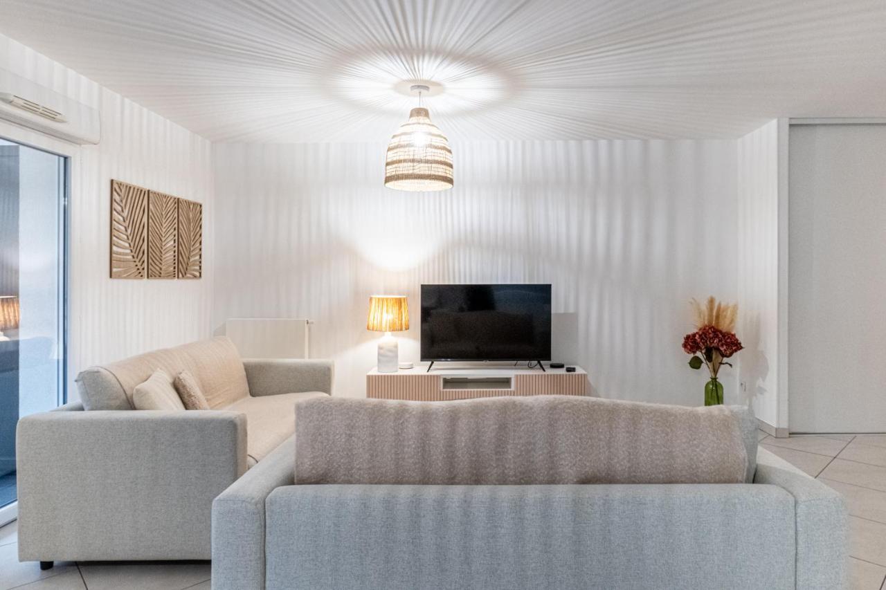 La Canopee D'annecy - Spacieux T3 Situe A L'entree De La Vieille Avec Garage Et Grande Terasse Apartment