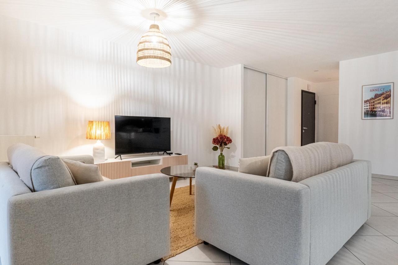 La Canopee D'annecy - Spacieux T3 Situe A L'entree De La Vieille Avec Garage Et Grande Terasse
