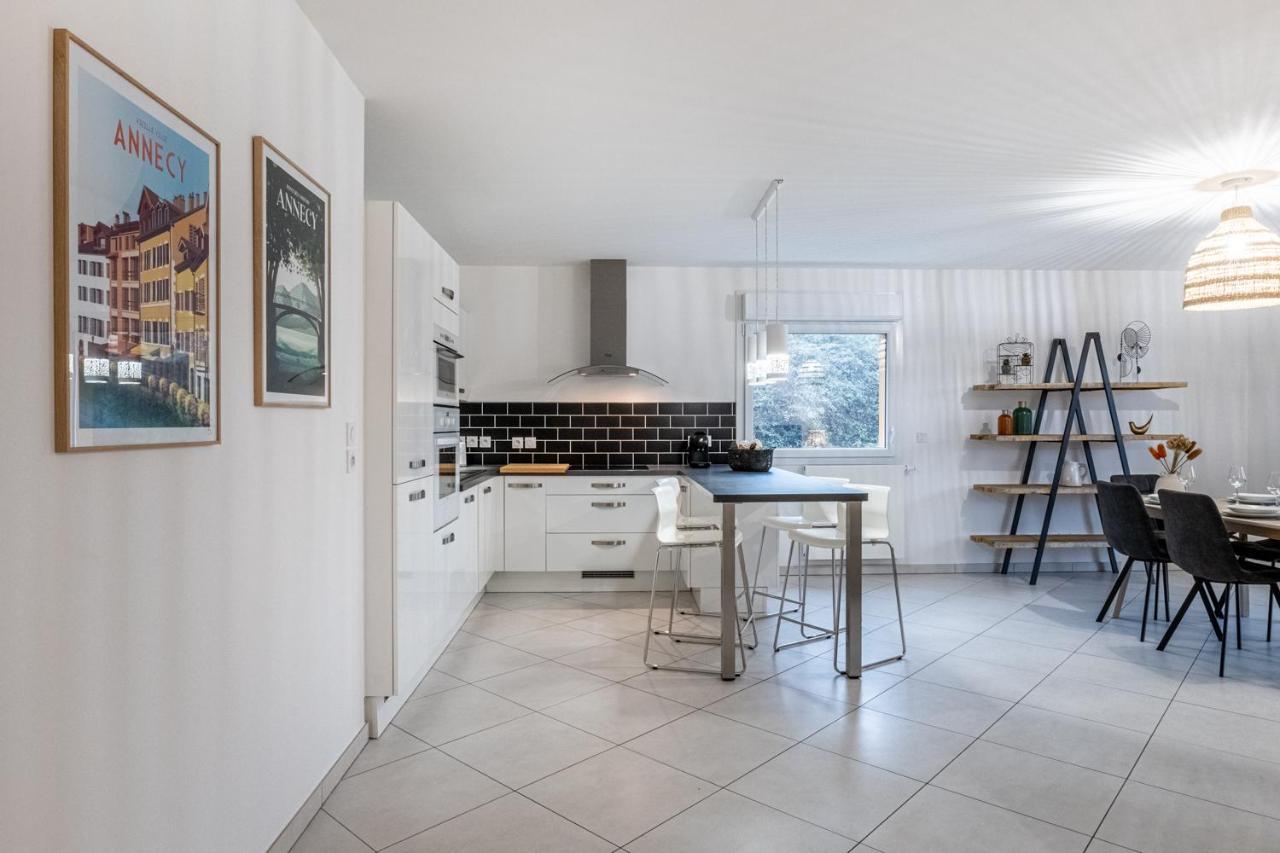La Canopee D'annecy - Spacieux T3 Situe A L'entree De La Vieille Avec Garage Et Grande Terasse Apartment Annecy