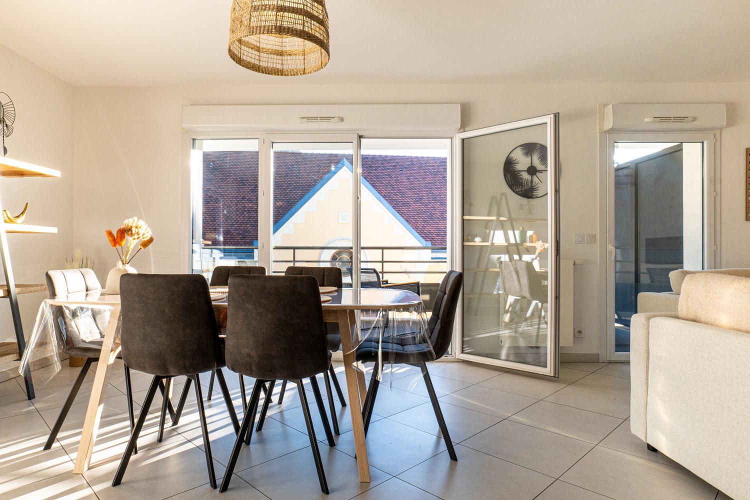 La Canopee D'annecy - Spacieux T3 Situe A L'entree De La Vieille Avec Garage Et Grande Terasse Apartment